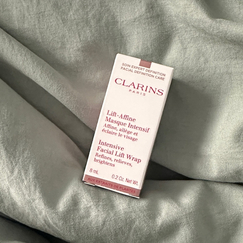 4/$15 Clarins Intensive Facial Lift Wrap